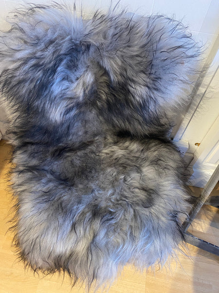 Icelandic Sheepskin | Longhaired | Silver Grey w Dark Tops