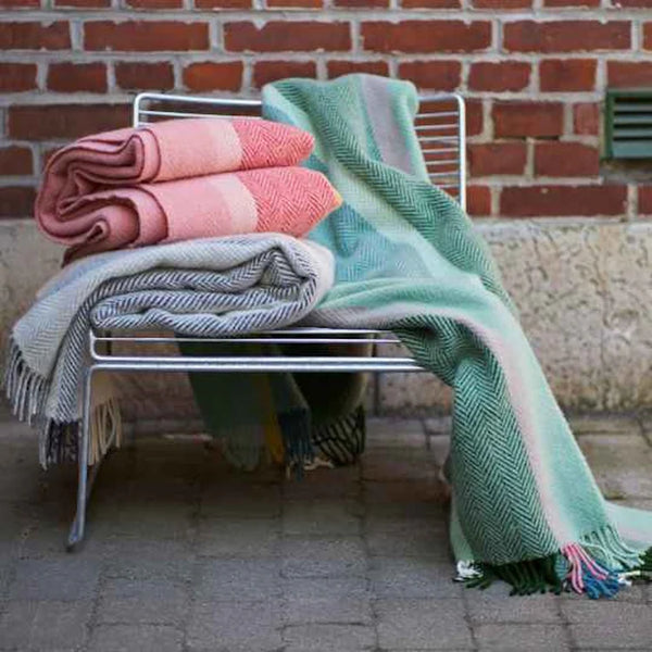 Eco Lambswool Throw | Birka | Meadow