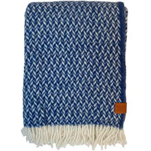 Recycled Wool & Lambswool Throw | Lovik | Deep Blue