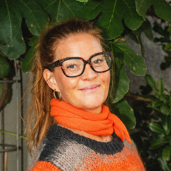 Reading Glasses | Mood | Tortoise