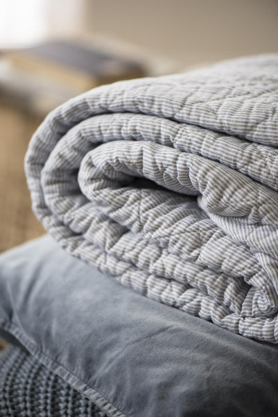 Cotton Quilt - White & Dark Grey Stripes